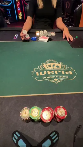 bratspoker playing Just Chatting - Live Casino Stream