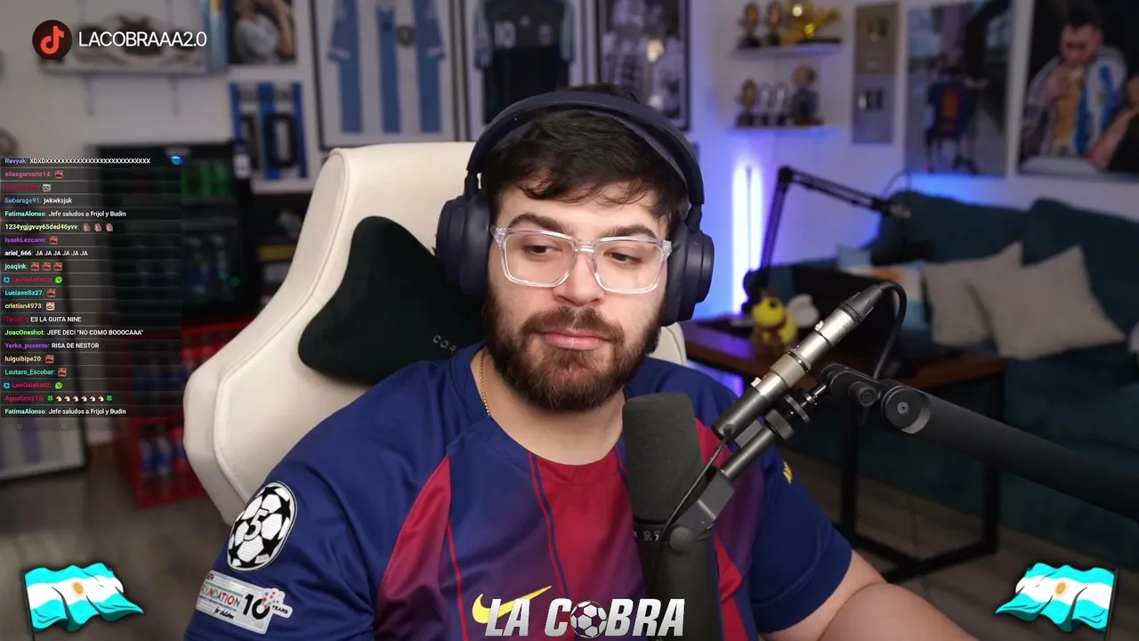 LACOBRAAA — DEBATE CON EL JEFE DE LA BARRA. MOMENTO HISTÓRICO. BALÓN DE ORO. BOCA VS RIVER. BARCELONA Y MADRID. VEMOS VIDEOS Y MÁS.