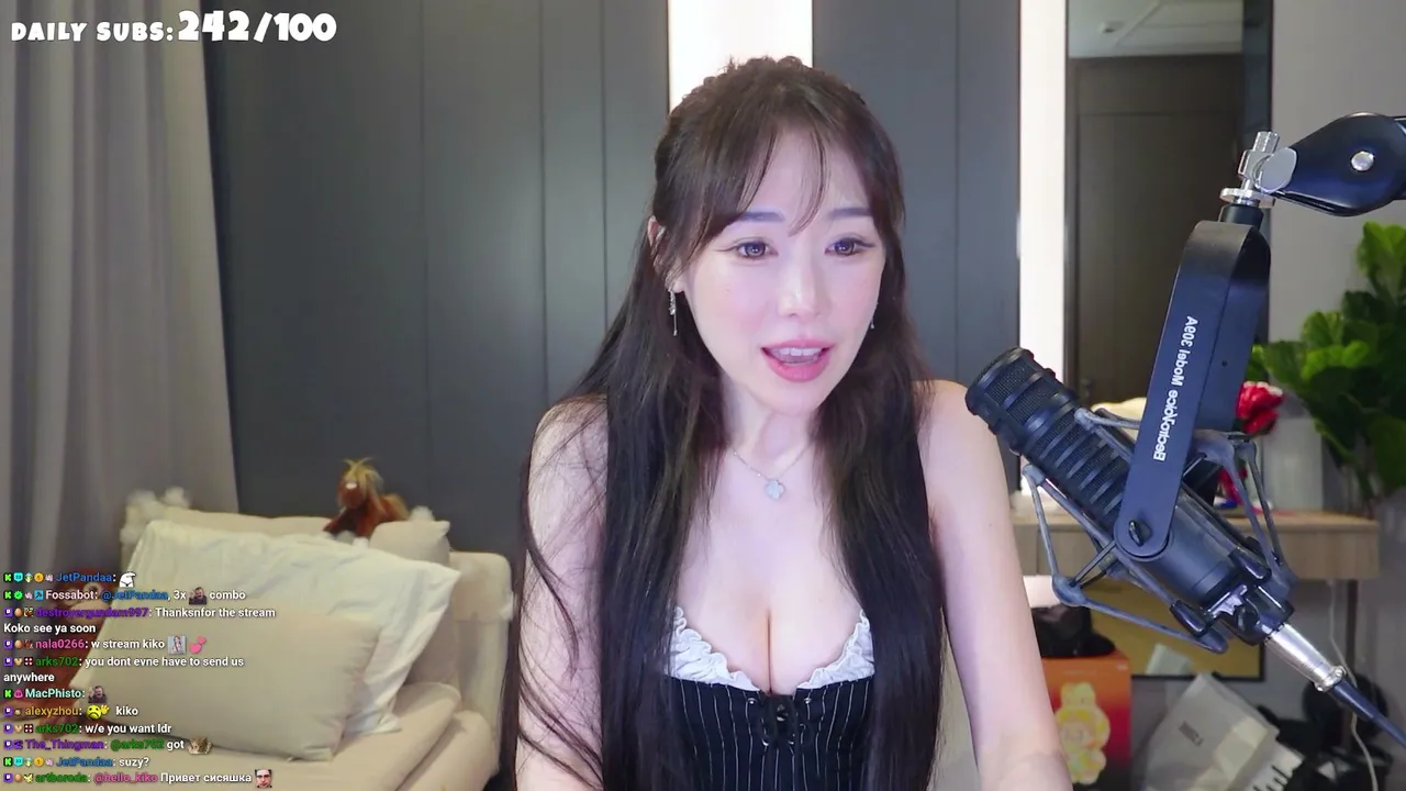 [ENG/KR/JP] ❤️KEEP ME COMPANY SO I DONT GET SIDETRACKED❤️GET MATCHING DESKMATS WITH ME !deskmat❤️ !surfshark !pc !socials [TTS $1 / 100bits]