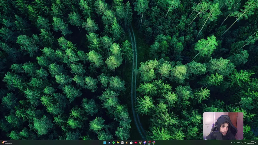 JUEGO A ESTO POR PRIMERA VEZ NO JUZGUEN.