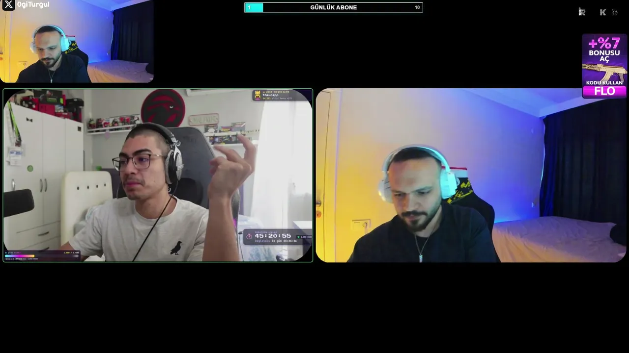 Flomore live stream