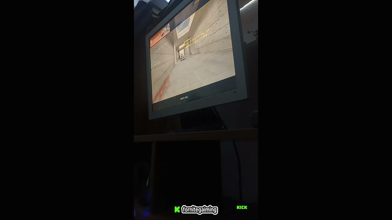 fornitegaiming live stream