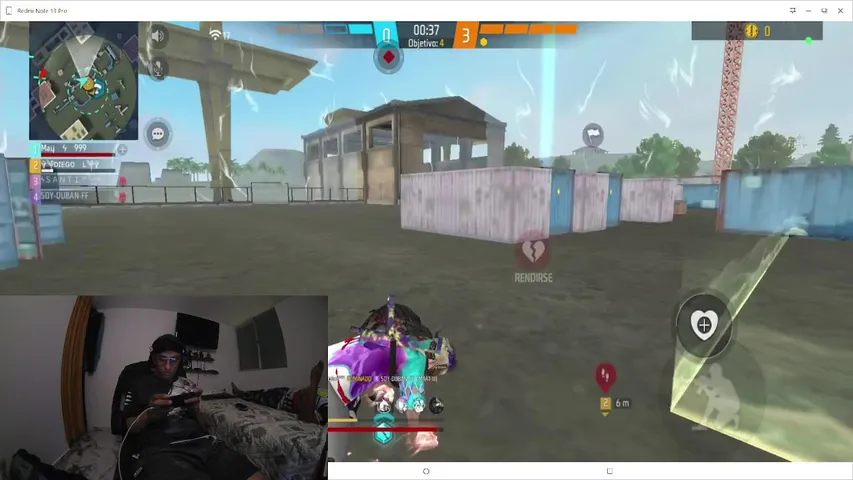 JUGANDO CON 2 MANCOS EN FREE FIRE