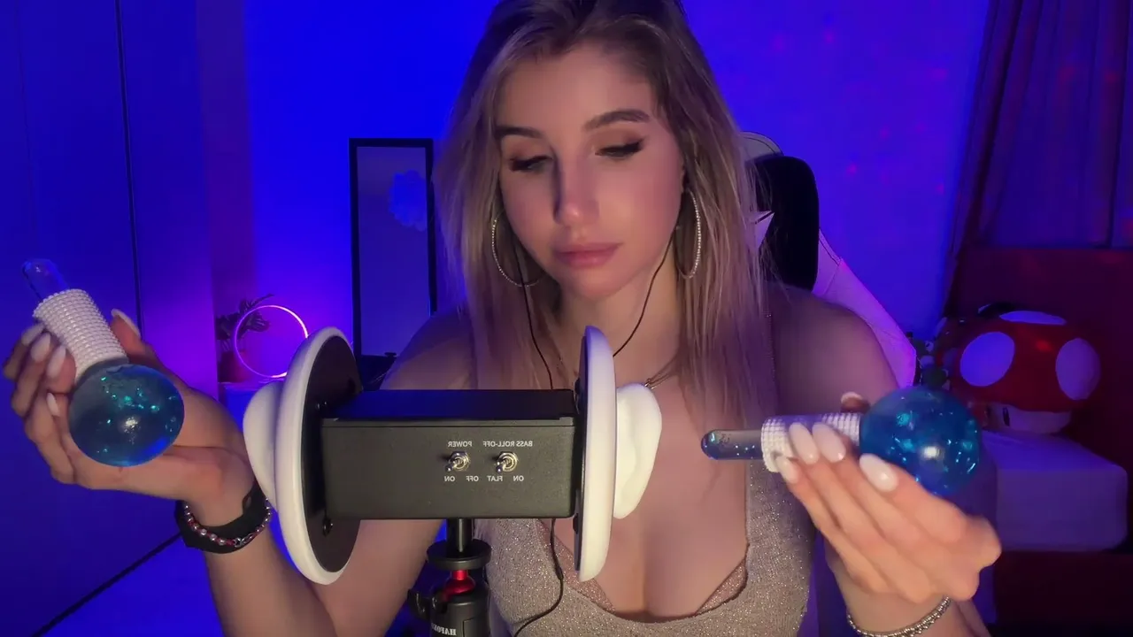alinaaxblonde