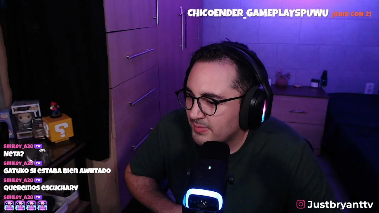 Yaa es Viernessss y GLZCRAFT Dia 10  |  !v  !leche !me mide !redes !discord