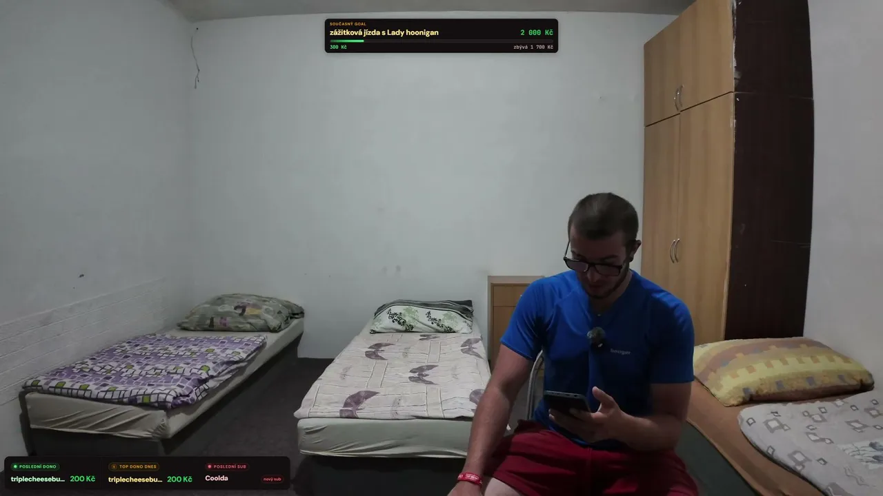 NomadsIRL live