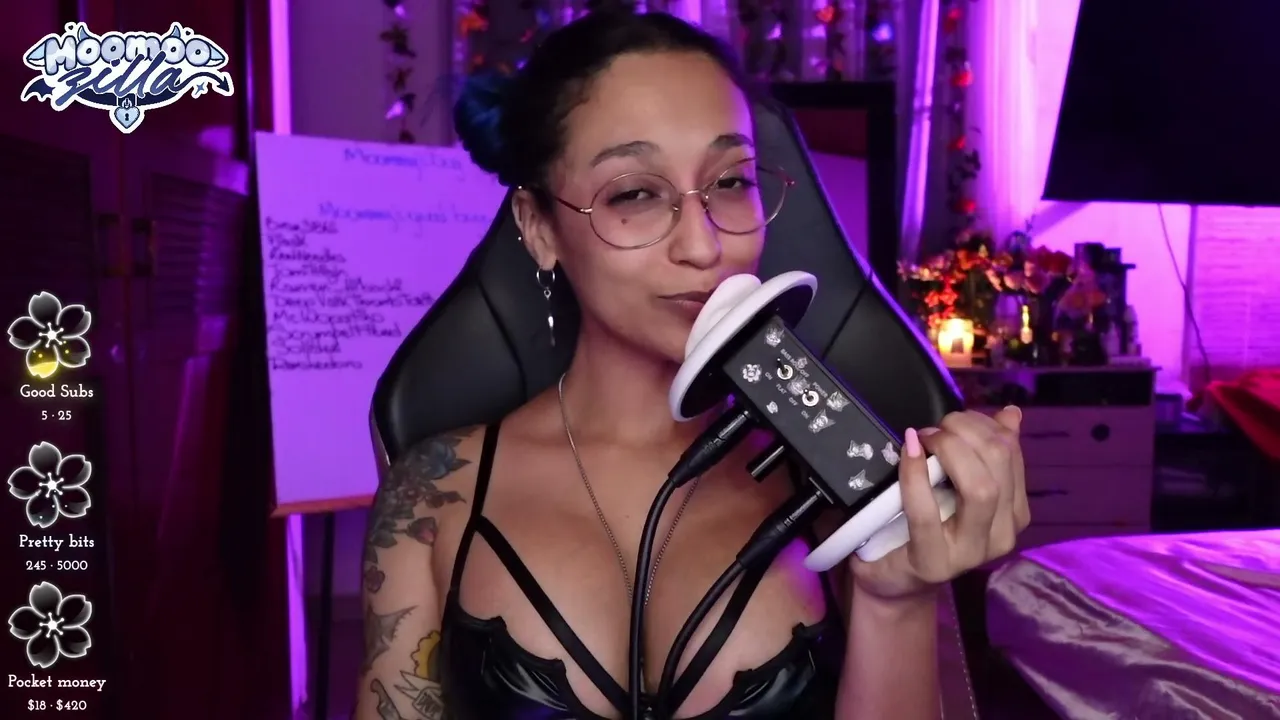 [ENG/ESP/JP] ♡ Soft whispers full of love ♡ Goddess Moo ♡ LIVE ASMR !tax