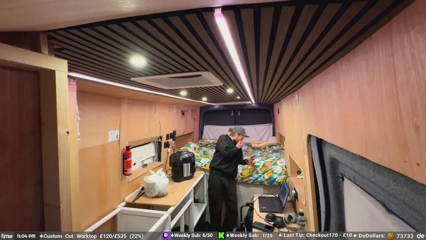 VanLife Build Day 12 / 118 (!plan) 🚐 United Kingdom