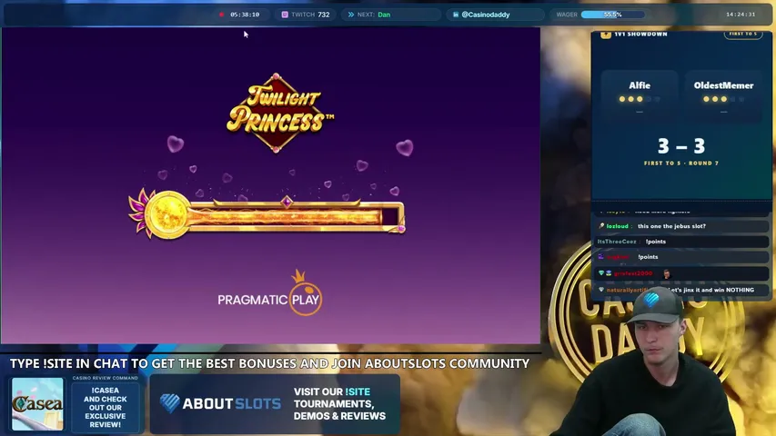 palesand playing Slots & Casino - Live Casino Stream