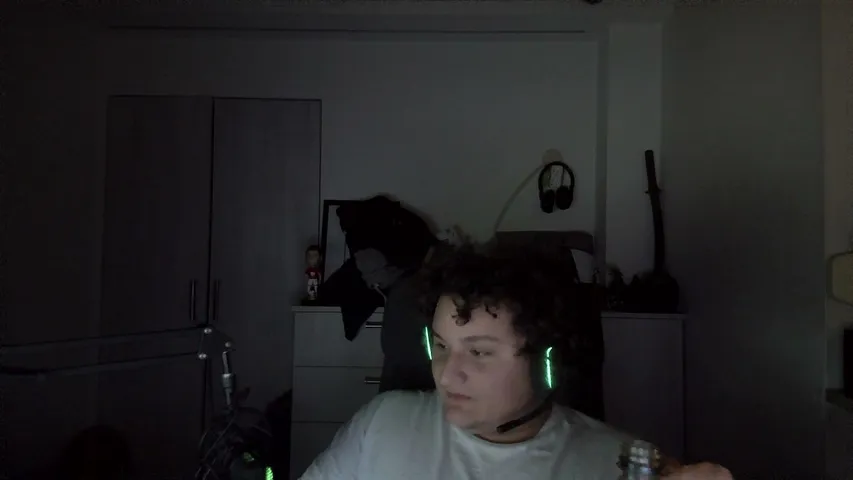 kasper12e playing Counter-Strike 2 - Live Casino Stream