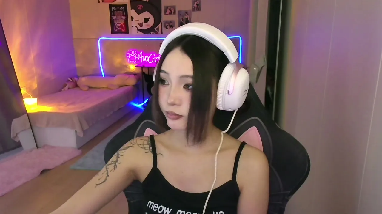 AvocatOvO live stream