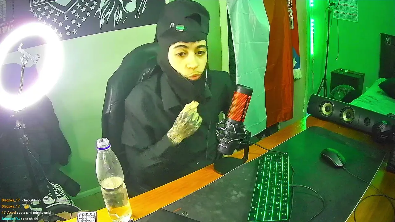 SHISHHII live