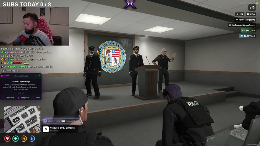 lion playing Grand Theft Auto V (GTA) - Live Casino Stream