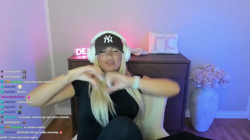 CasinoMamacita playing Slots & Casino - Live Casino Stream