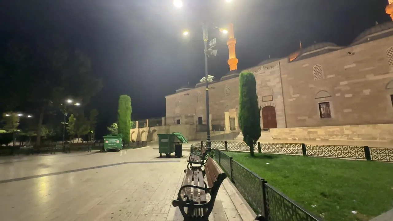 Spora gidiyorum-Gün 3+ Kadıköy Dondurma ve Tiktak