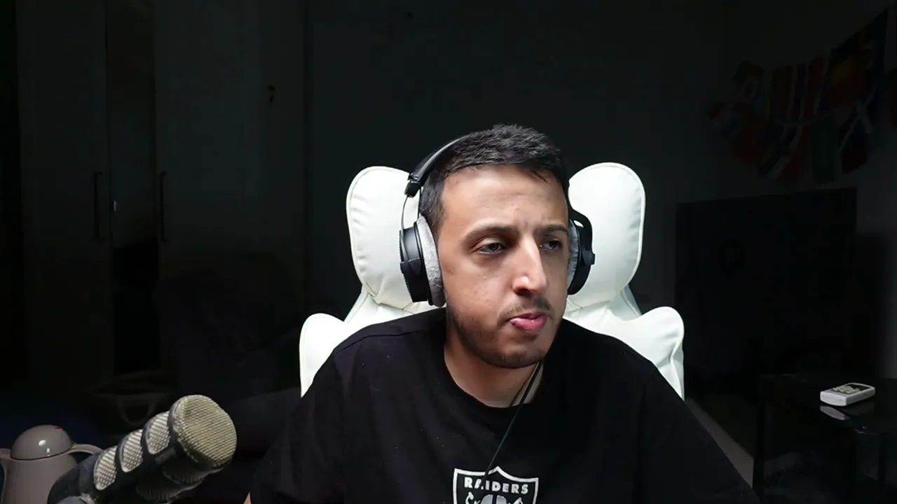 #FalconsAreHere | مسابقة سيت اب المطنقرين