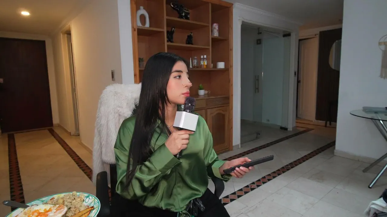 KatyCardona — Hablemos mientras nos MAQUILLAMOS! 💅