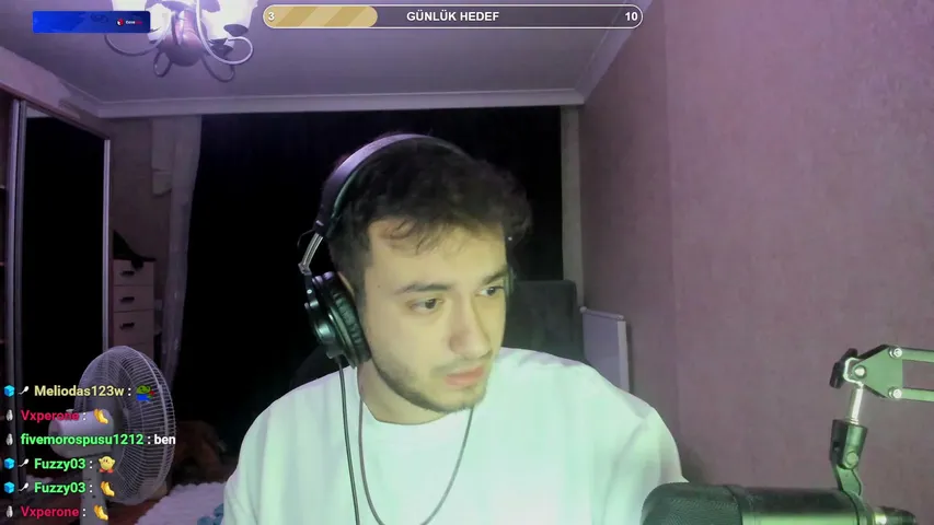 nashorxs playing Just Chatting - Live Casino Stream