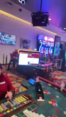 haydinese playing Slots & Casino - Live Casino Stream