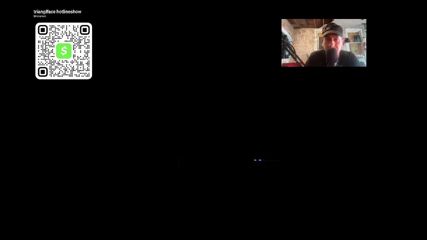 trianglface playing Poker - Live Casino Stream