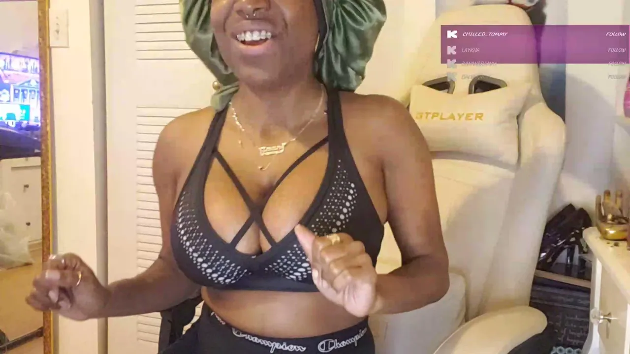 JoKerella live