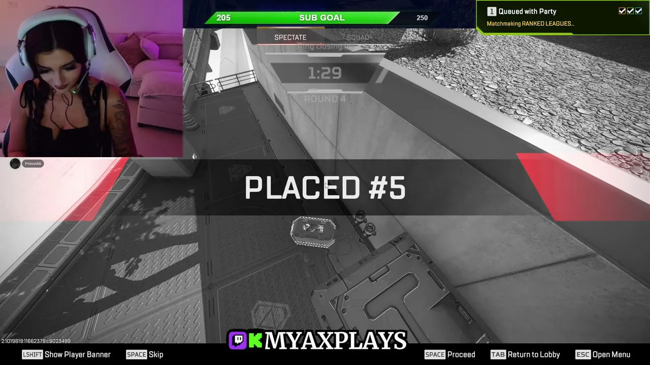 Myaxplays live stream