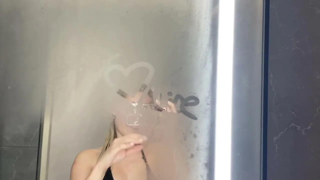 alicewonderxo