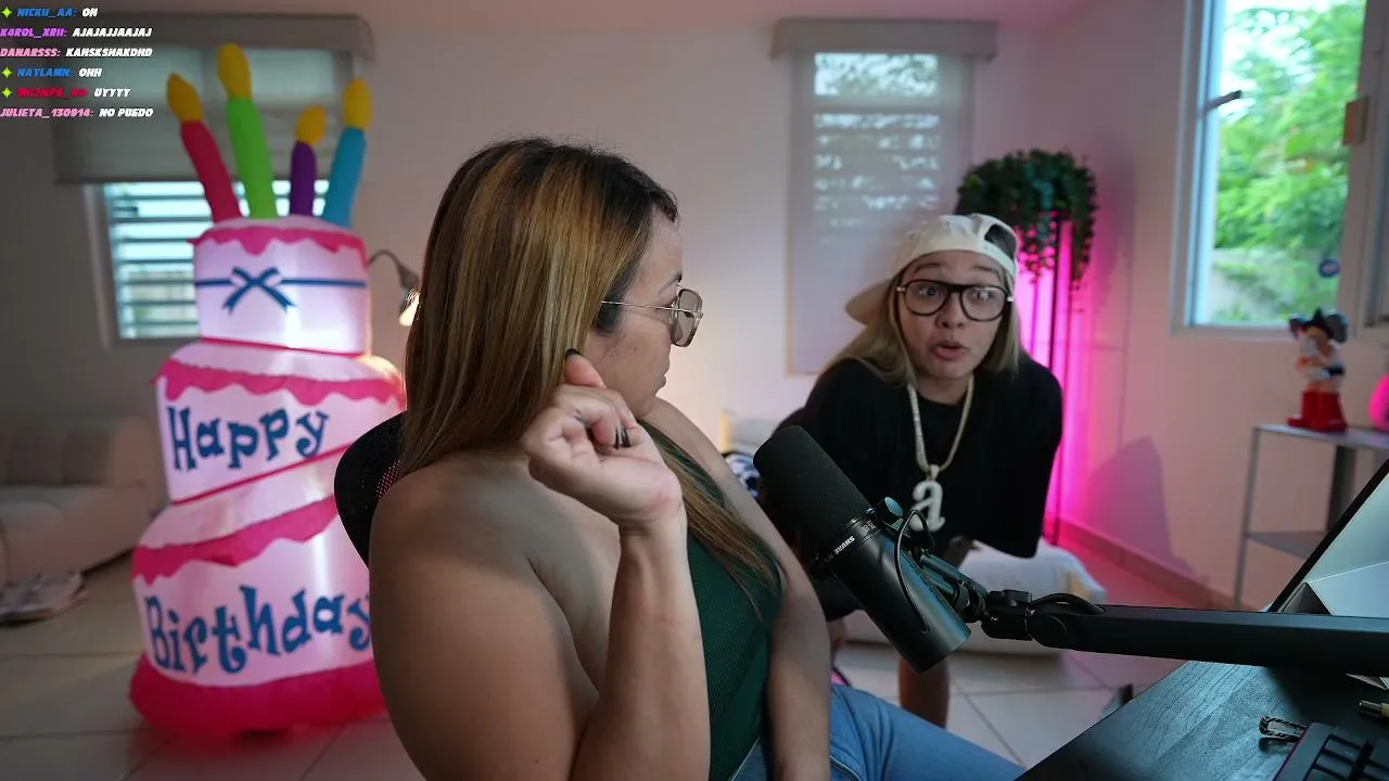 alondrissa — HOLA HOY CUMPLO ANOS