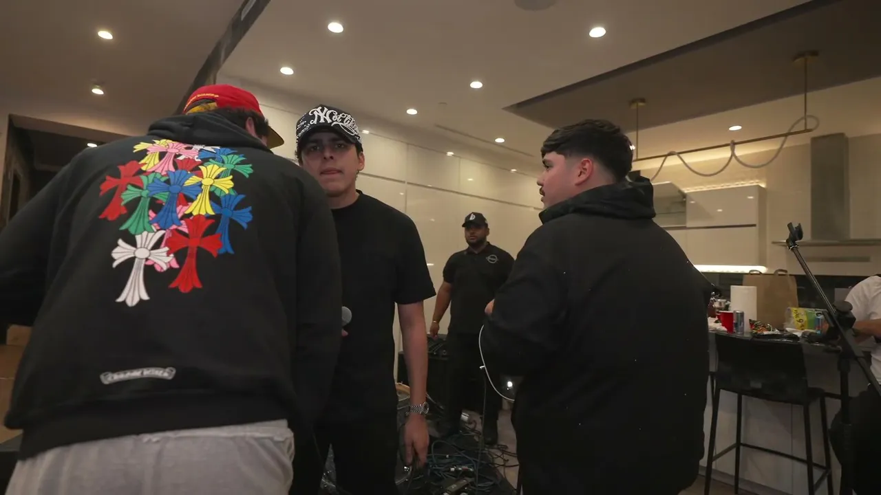 Lonche — CARNITA ASADA CON OMAR CAMACHO Y GRUPO LA DIFERENCIA YICO YICO
