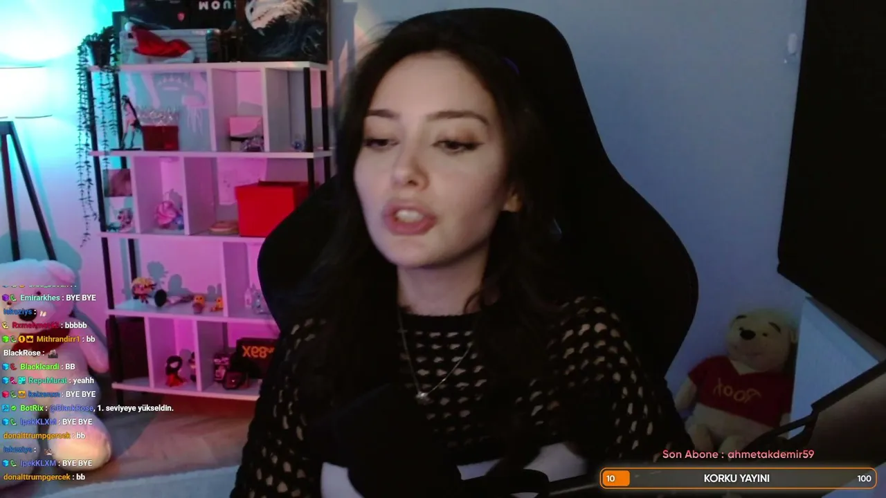 Billie Eilish | !menü - !insta