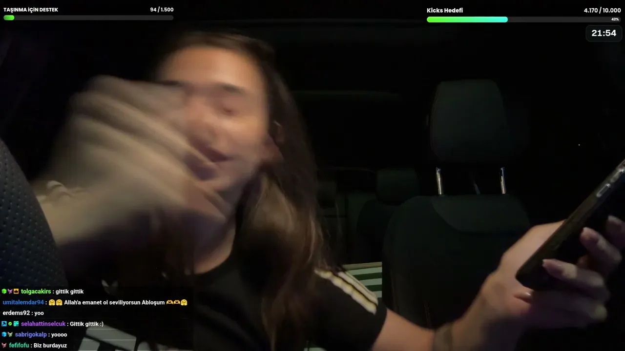 skyrairl live