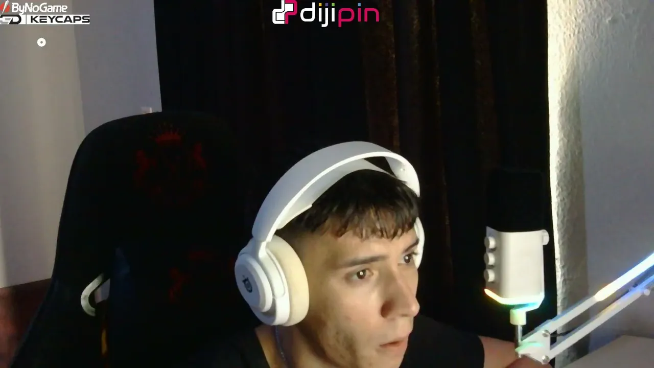 LLeroxs live