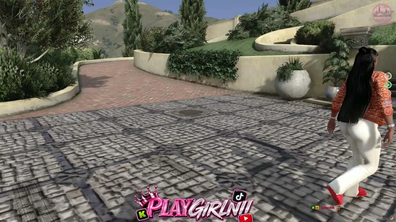 PLAYGIRLNII