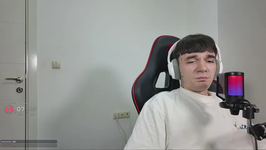 uzayozbay