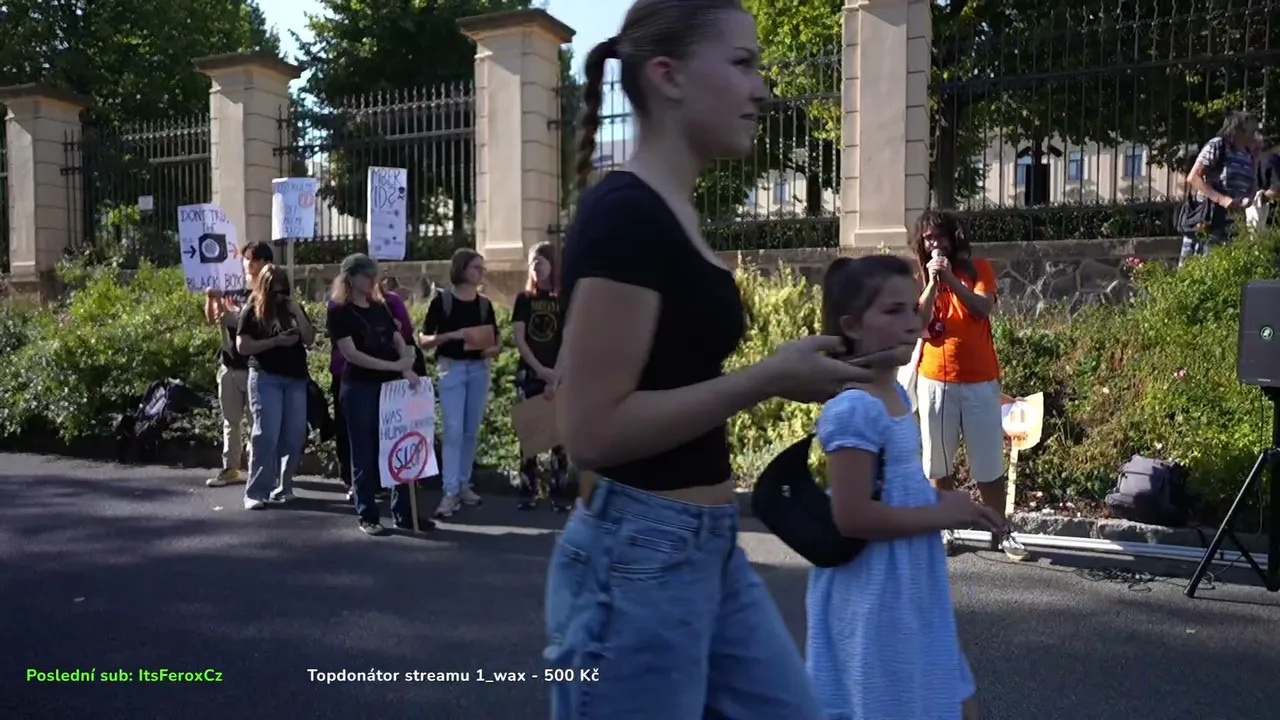 Mikeses — Nabitý sváteční den 🤩| 13:00 pochod proti AI 🚫🤖| 16:00 Milion chvilek demonstrace proto vládě 😤| !ig !klicenka