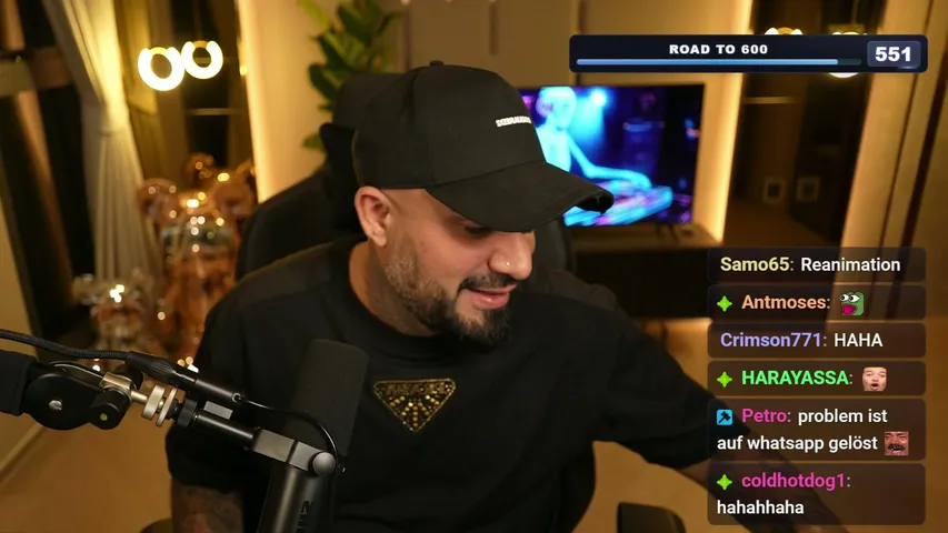 cashmannlive playing Slots & Casino - Live Casino Stream