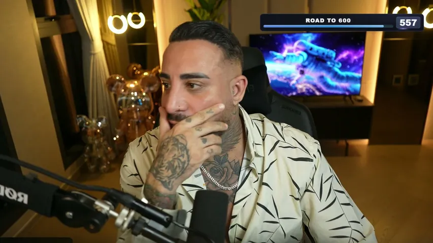 cashmannlive playing Slots & Casino - Live Casino Stream