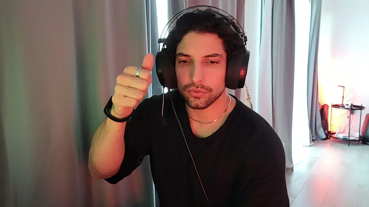 Axelon_23 live