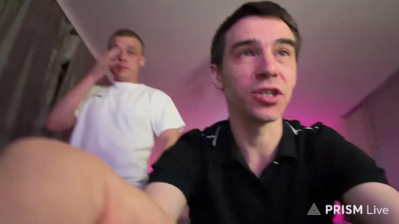 Сидим пиздим, Залетай!