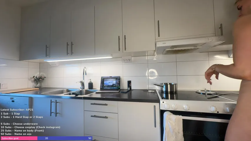 Cleaning my apartment and cooking later :)) Chill stream (New post on insta)