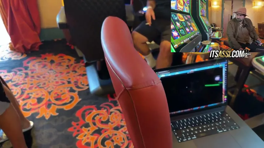 wittyfire776 playing Slots & Casino - Live Casino Stream