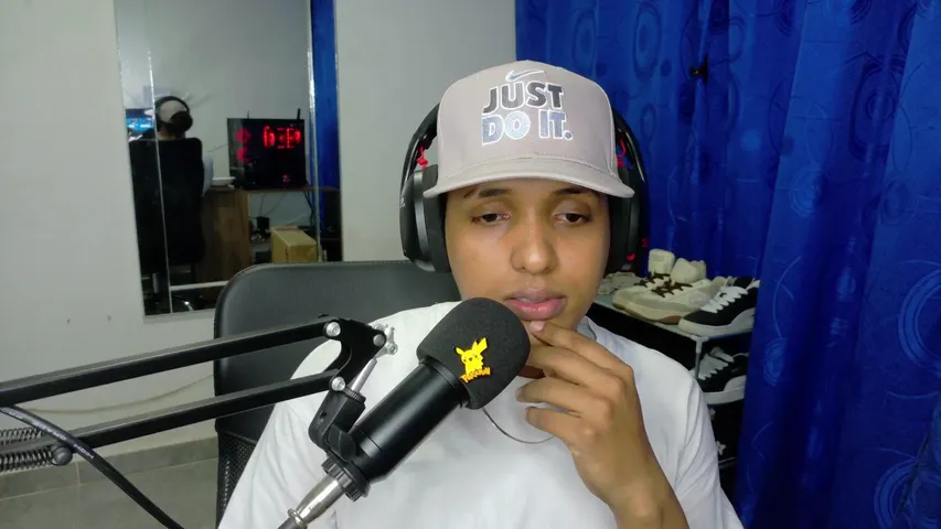 ¡Como seria mis Berserkers! vamos a jugar y a charlar un ratote R