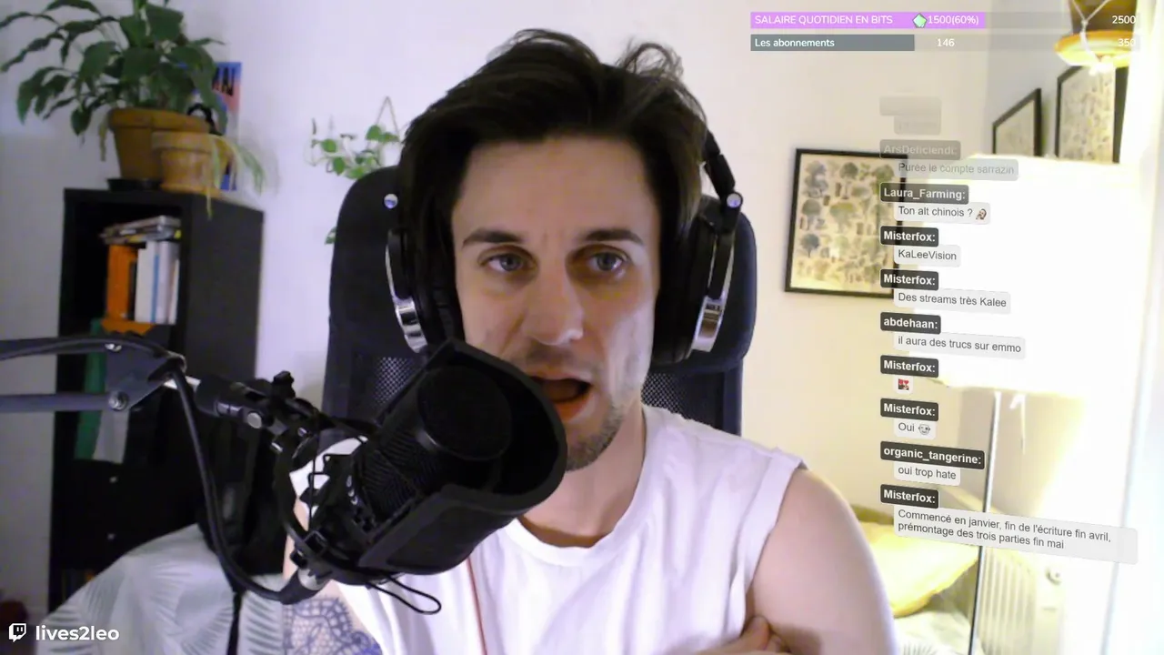 lives2leo live