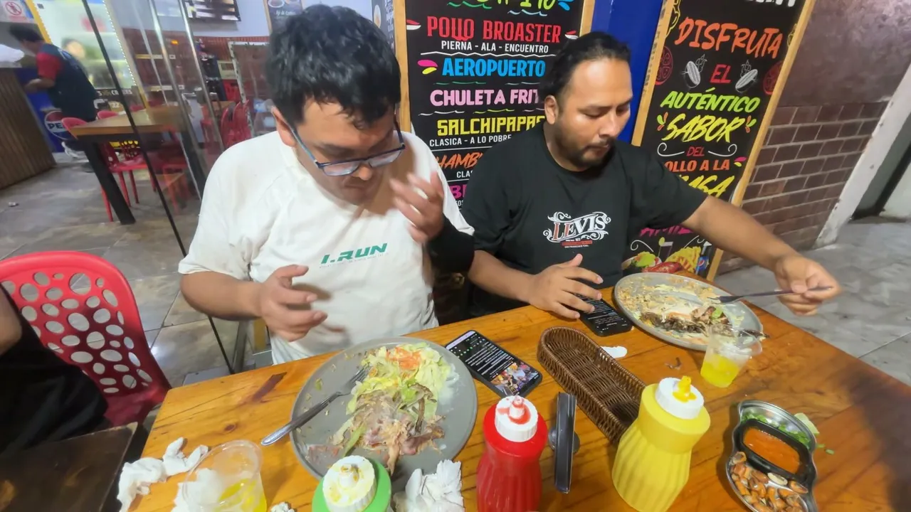 ciriloTV — NOS VAMOS DE VIAJE LA KK HOUSE RUMBO AL SUR