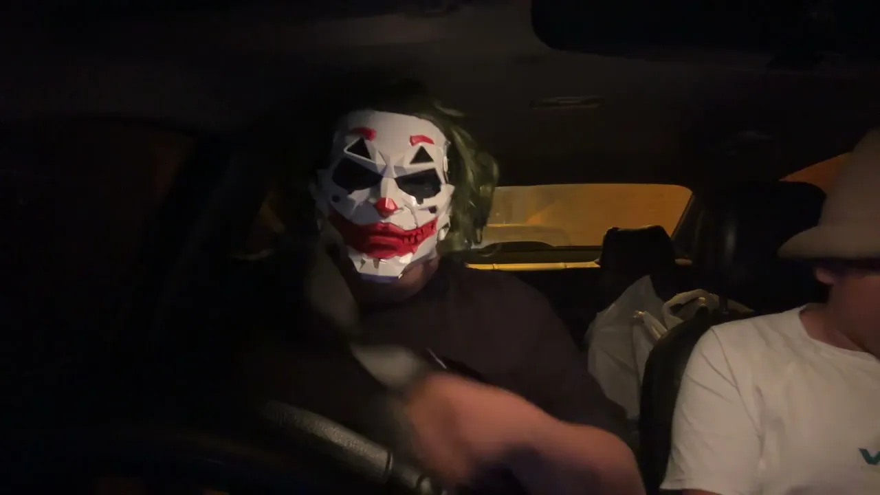 ciriloTV — SALIENDO DE VIAJE CON KK HOUSE