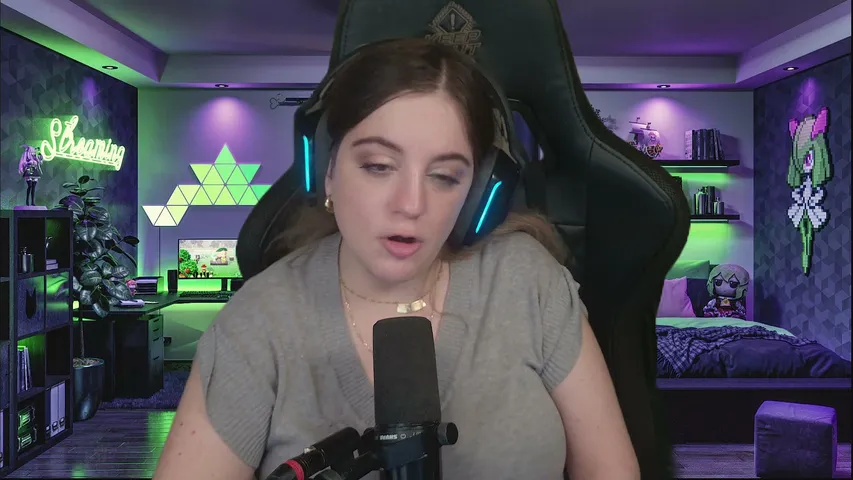 lornexia playing Just Chatting - Live Casino Stream