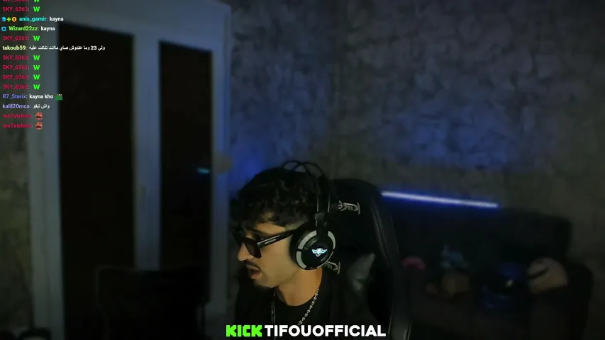 tifouofficial playing Just Chatting - Live Casino Stream