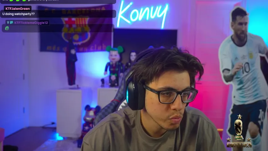 Konvy playing Slots & Casino - Live Casino Stream