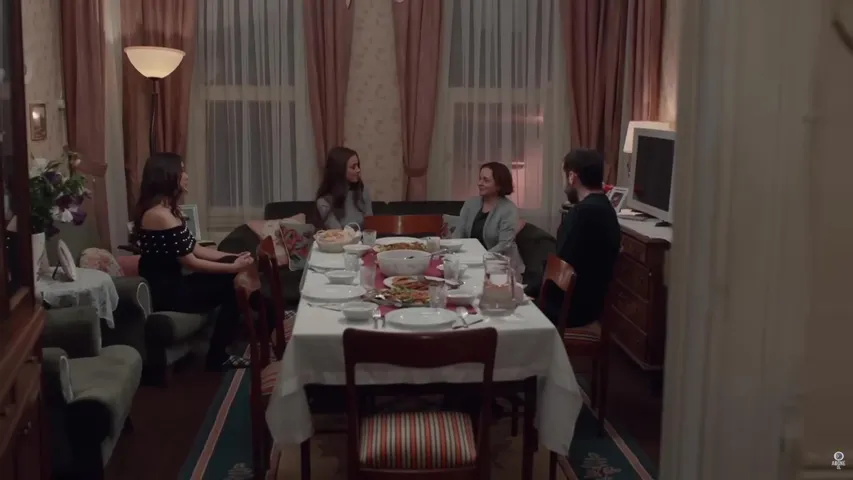 MUAZZAM BİR PARÇAYIM