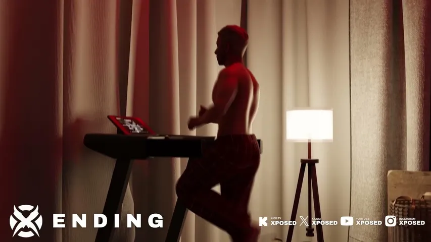 Xposed playing Slots & Casino - Live Casino Stream